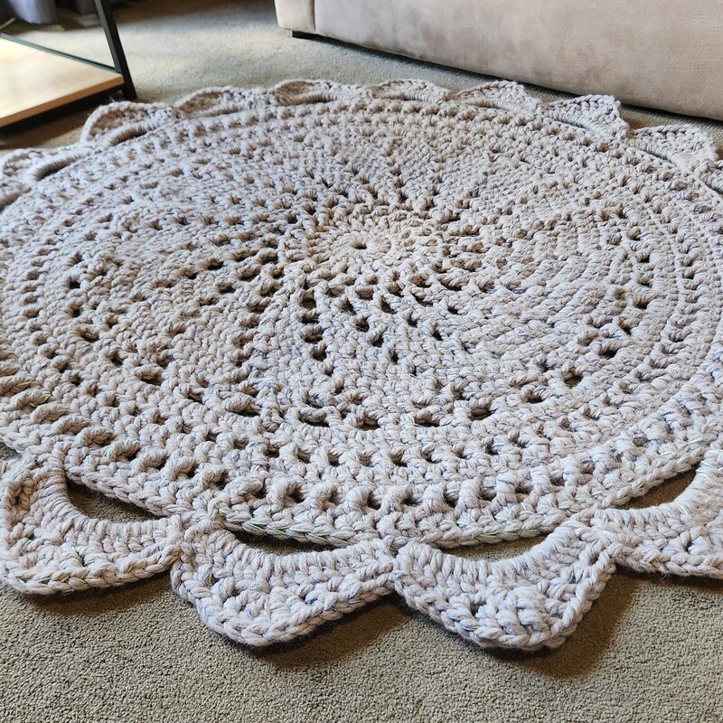 Doily Rug - Etsy