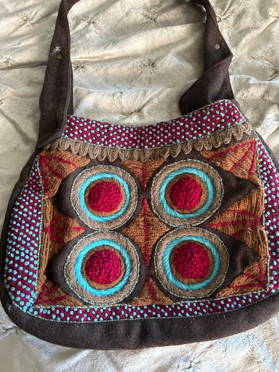 Wool embroidered handbag