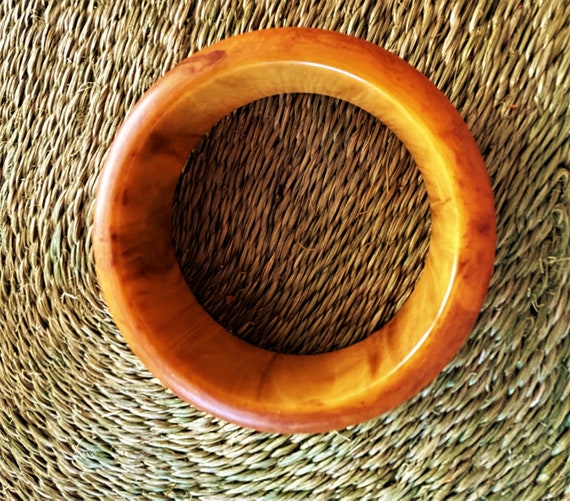 Golden Amber Bakelite Bangle - image 1