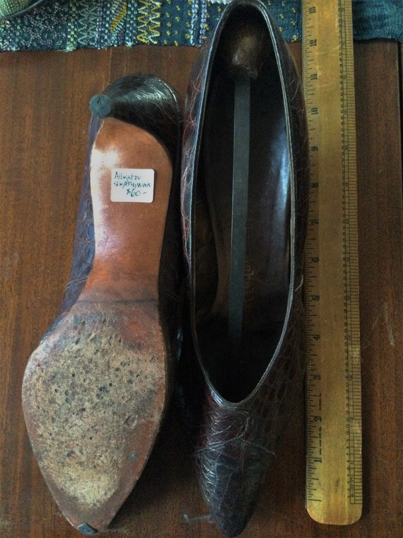 1960's Leather Pumps - image 3