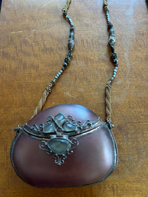 Vintage Maya Resin Handbag - Exquisite
