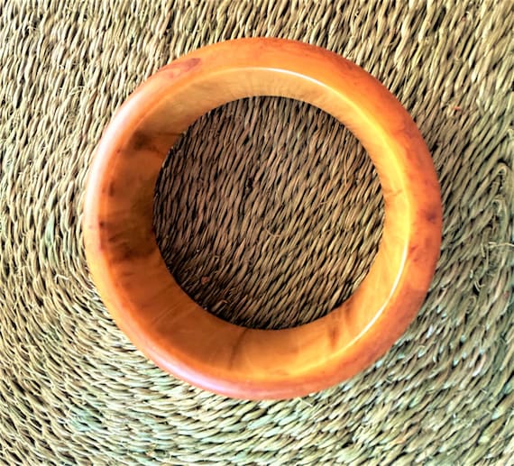 Golden Amber Bakelite Bangle - image 2