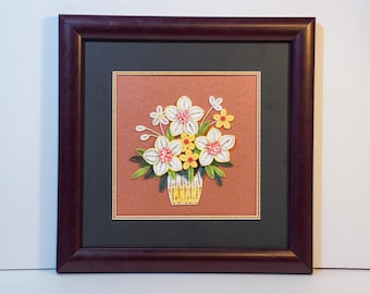 Quilled Flower Wall Art – Handmade Framed 3D Paper Bouquet Artwork, 24x24cm Floral Home Decor