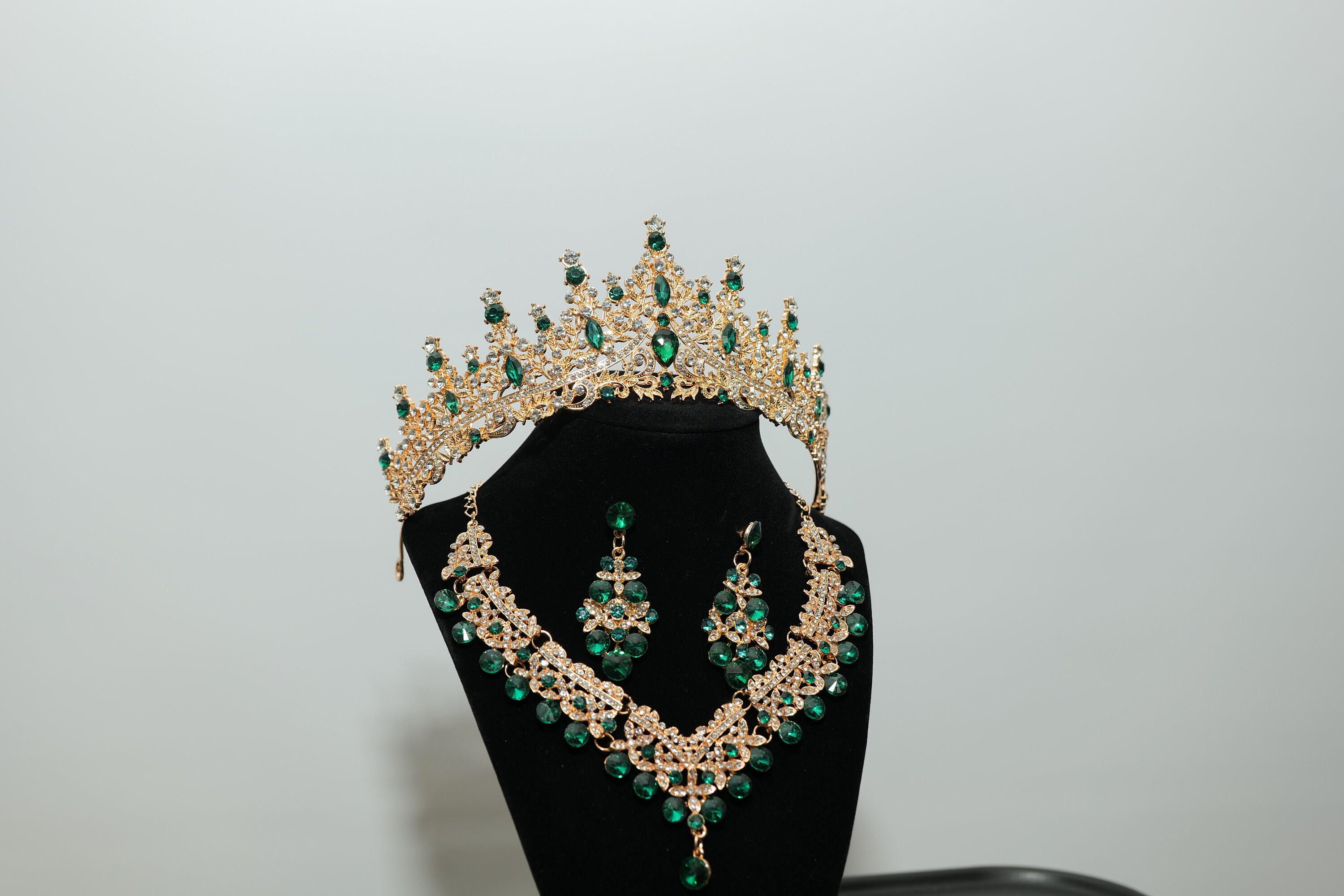 Quinceanera Crown | Emerald Green | Gold Tiara | Jewelry 