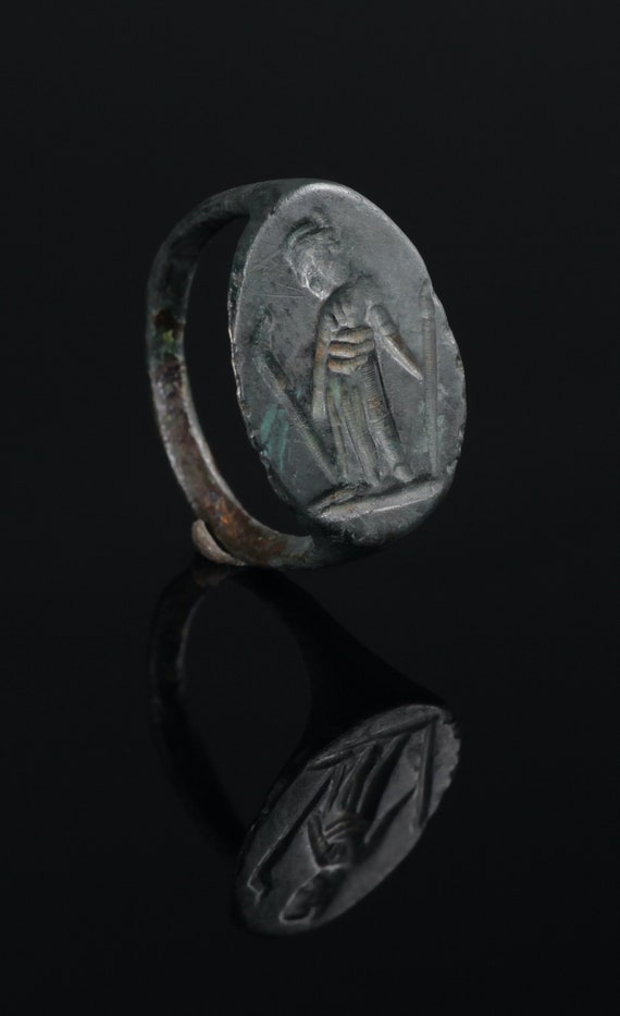 Ancient Greek Goddess Signet Ring 4BC To 2AD Centu