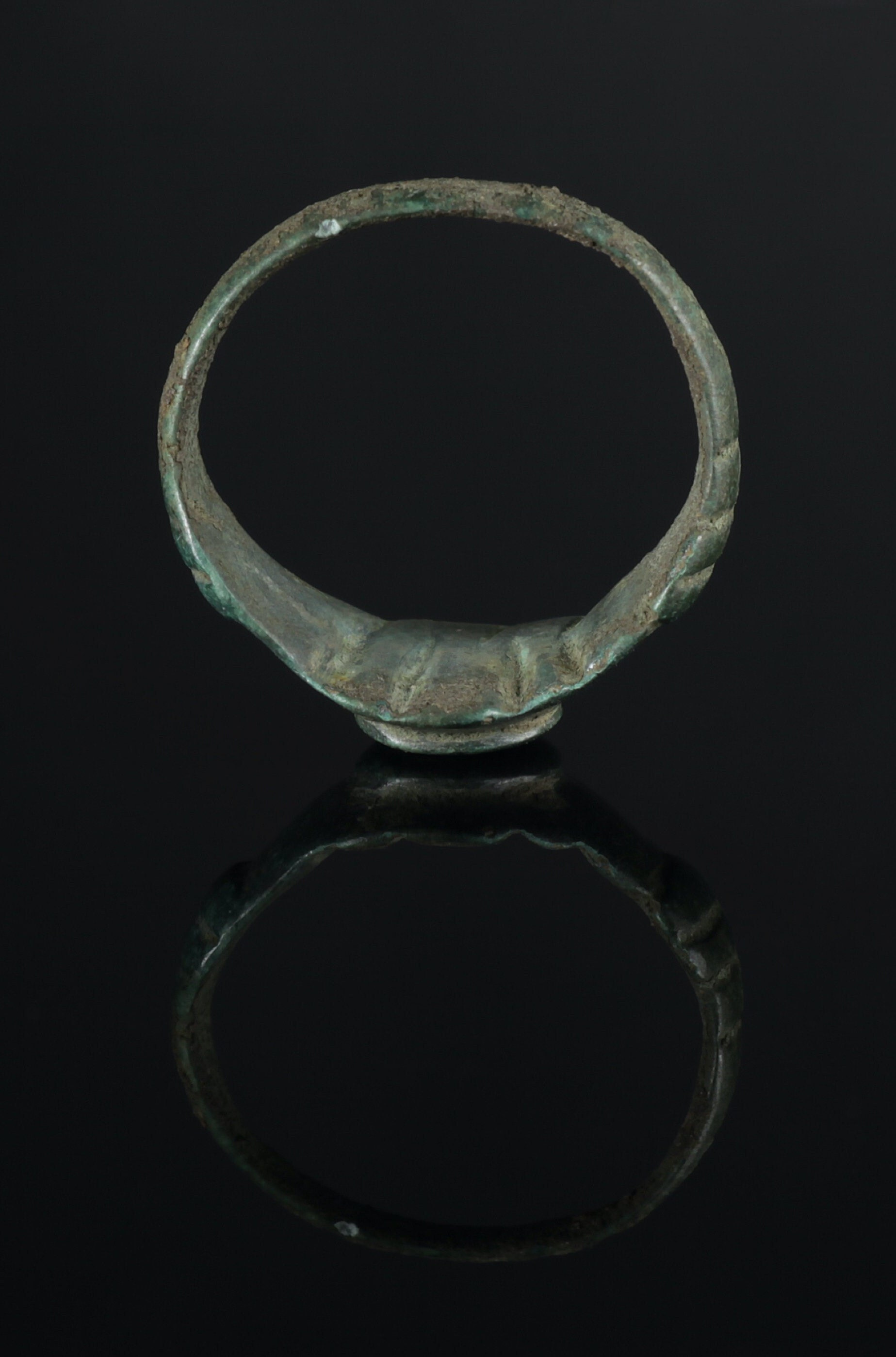 Antique Bronze Signet Ring, Medieval Artifact (1000-1300s) - Etsy