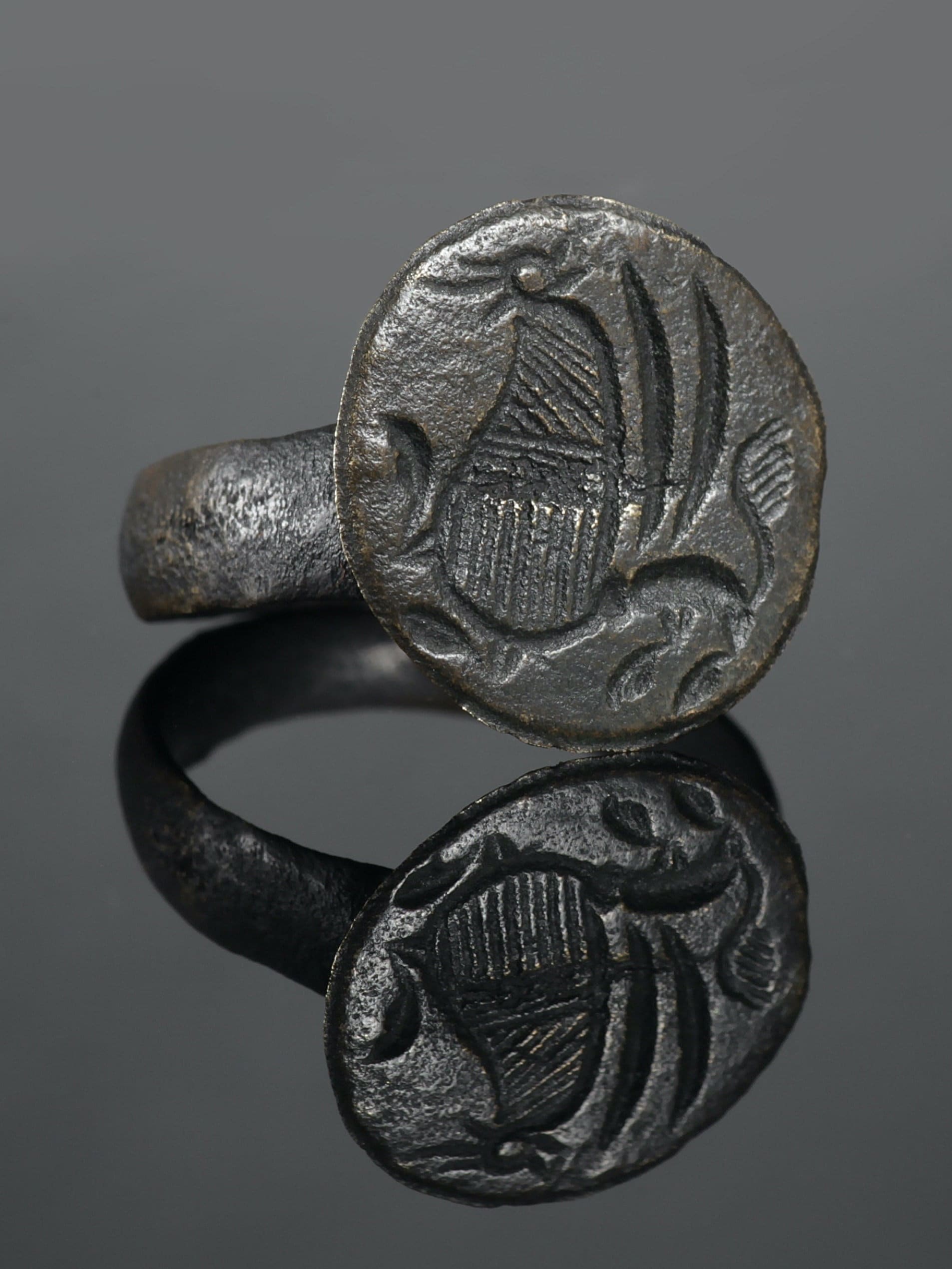 Engraved Bronze Medieval Ring | Flying Beast Artifact, 1400-1600s - Etsy