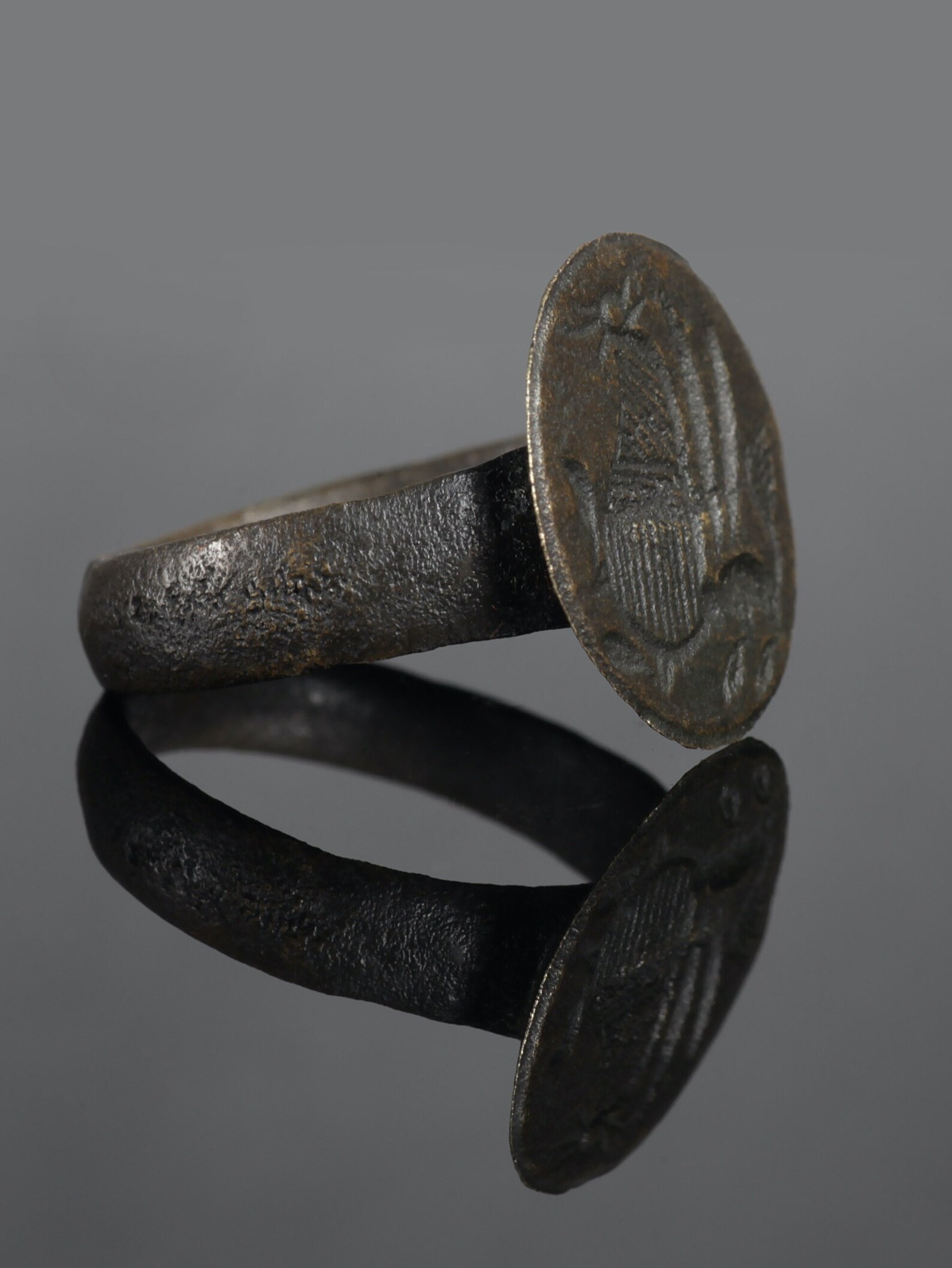 Engraved Bronze Medieval Ring | Flying Beast Artifact, 1400-1600s - Etsy