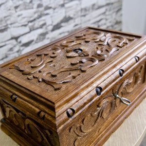 Personalized Secret Key Compartment Jewelry Box, Wooden Carved Puzzle Box for Storage, Unique Gift Idea for Women