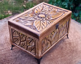 Hand Carved Wood Keepsake Box: Vintage Style Jewelry Chest