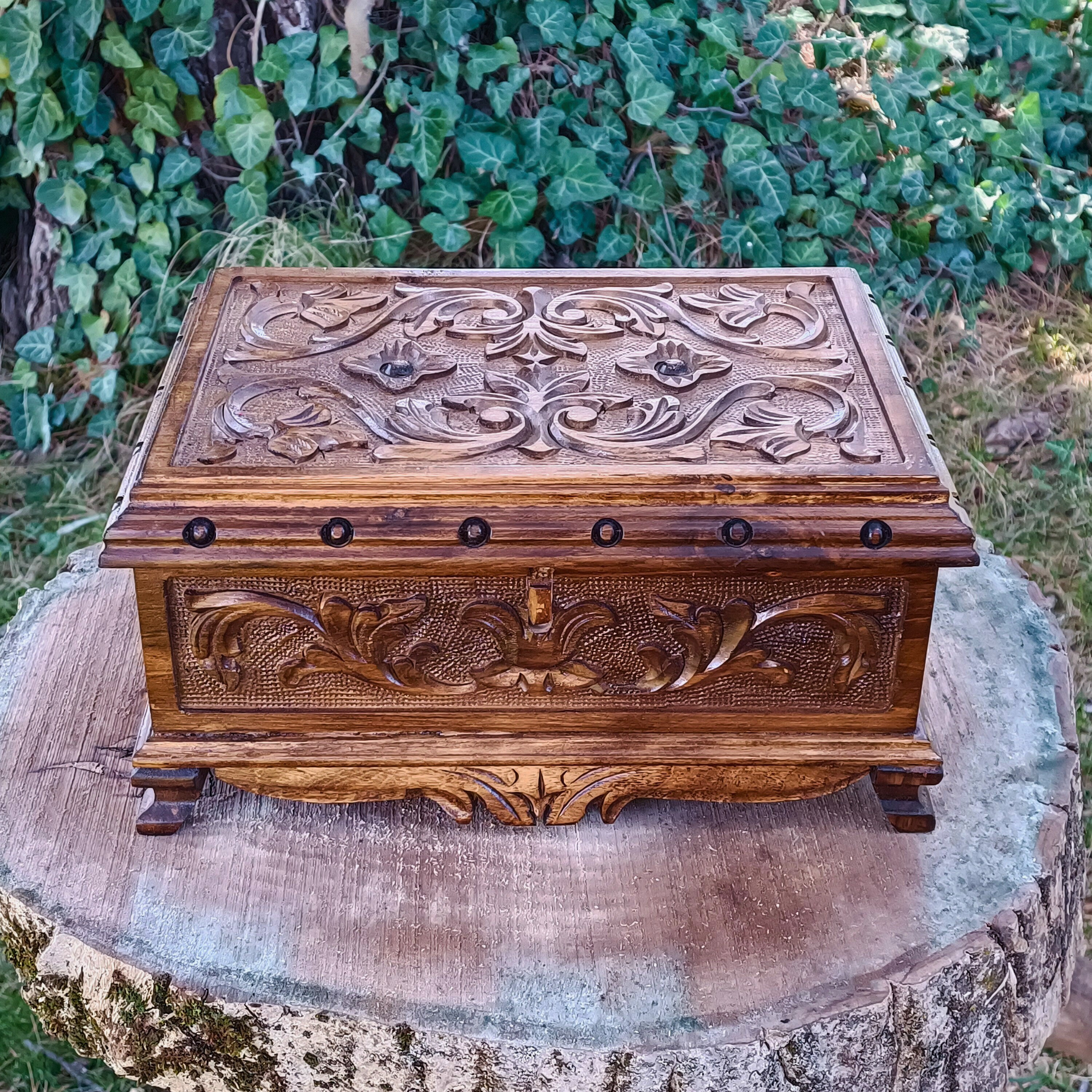 U.S.A ヴィンテージ 木箱 vintage wooden box Big Wooden Box With Lock , Wood Chest Decorative Box