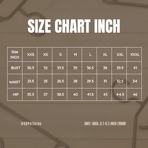 Puede incluir: Tabla de tallas en pulgadas para ropa con medidas de busto, cintura y cadera. Las tallas incluyen XXS, XS, S, M, L, XL, XXL y XXXL.