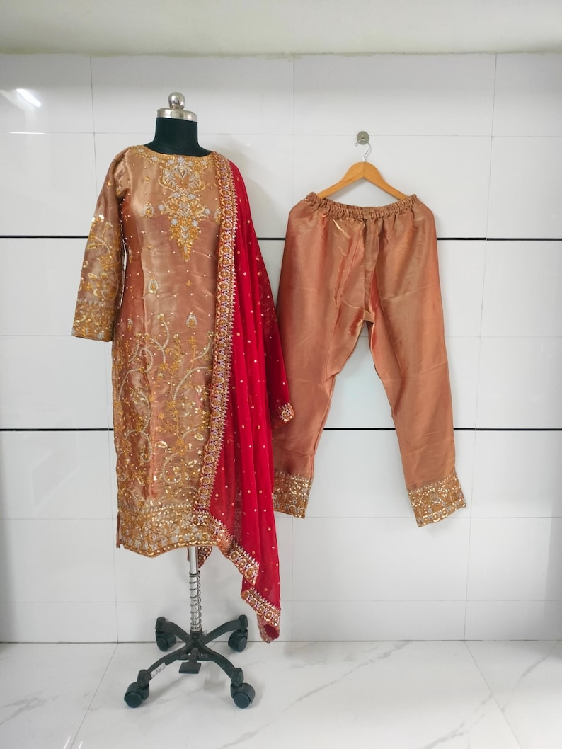 Embroidered Crepe Silk Salwar Kameez: 3-Piece Indian Suit image 1