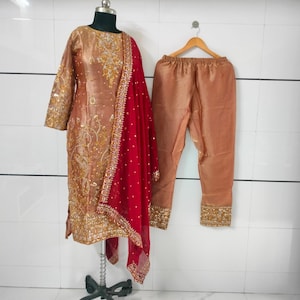 Embroidered Crepe Silk Salwar Kameez: 3-Piece Indian Suit image 4