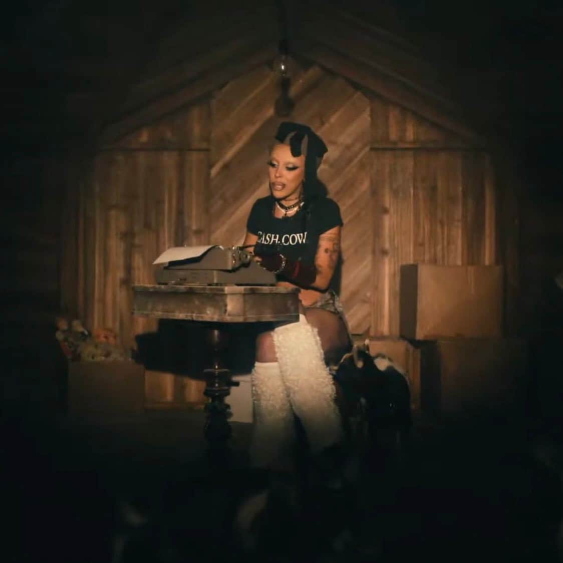 Cow skirt and top doja cat hot sale