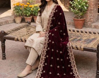 Kastanjebruine fluwelen sjaal Dupatta - geborduurde fluwelen dupatta voor bruiloft, luxe bruidssjaal