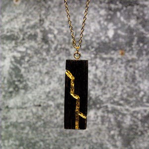Kintsugi inspired Amazaque pendant necklace