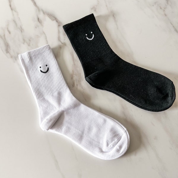 Statement Smiley Socken | schwarz & weiß  | Alltagsstrümpfe - lächelndes Gesicht