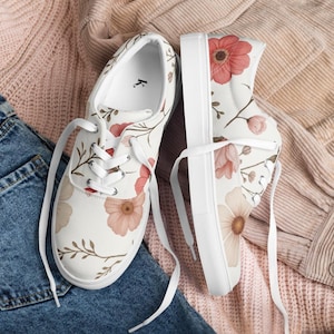 Floral Women’s lace-up canvas shoes