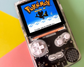 Game Boy Color FPGA mit transparentem IPS-Bildschirm