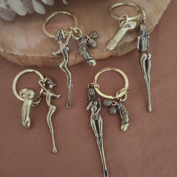 Creative ear spoon ,Keychain ear spoon, Statue of woman, Handmade brass ear spoon, Mini ear spoon, Bronze Ear Spoon, Creative keychain