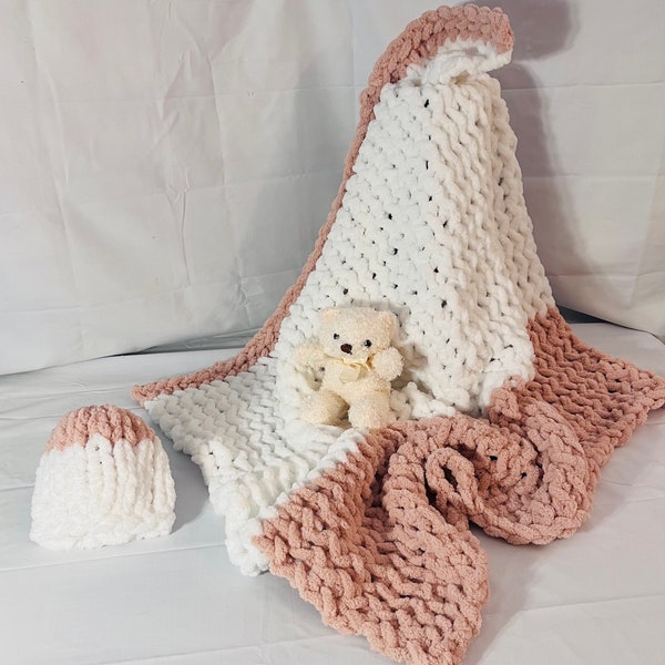 Chunky Baby Blanket Handmade, Chunky Knit Baby Blanket and hat, Knit Blanket, Handmade Chunky Baby, Thick Yarn, Asho