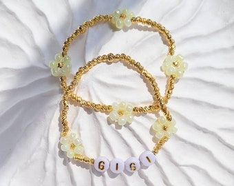 Daisy Beaded Bracelet, Gold Dorica Beads, Flower Customized Bracelet, Sunflower Name Bracelet for Women