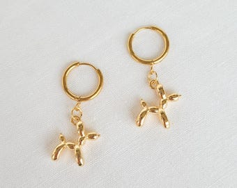 Orecchini a cerchio a forma di cane con palloncino dorato: orecchini a forma di animale in acciaio inossidabile