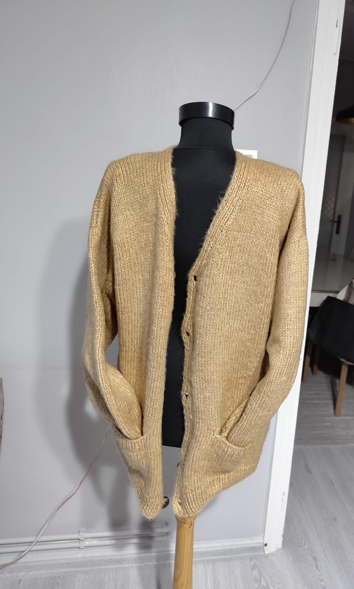 KURT COBAIN Inspired Unplugged Cardigan Sweat %100 Handmade KURT COBAIN Inspired Unplugged Cardigan Sweat %100 Handmade