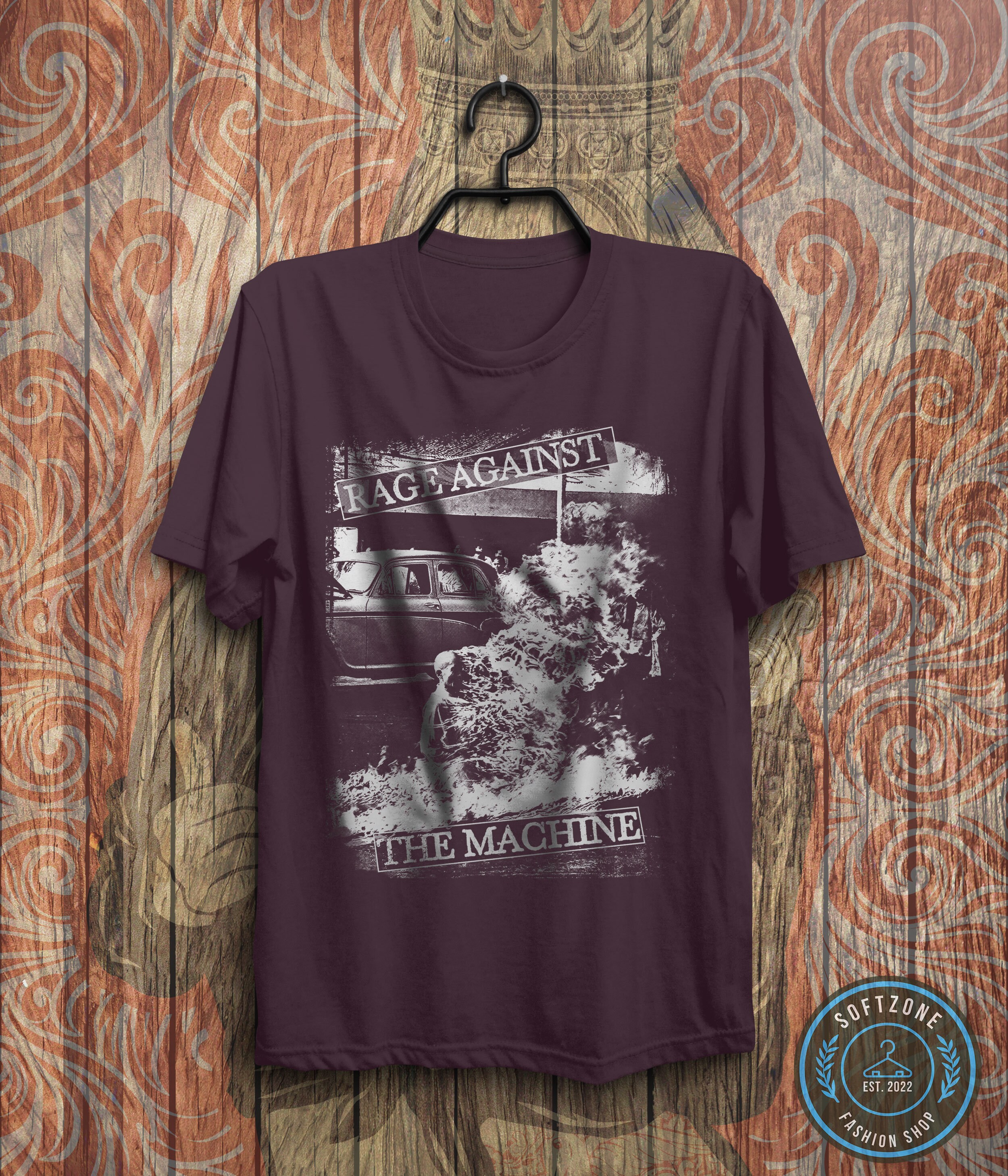 Rock T-Shirts Museum 1990 - 2010 Photo Book NIRVANA U2 NOFX