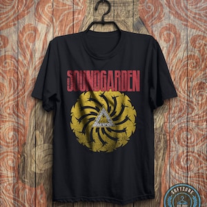 Vintage Soundgarden 90's T-Shirt - Soundgarden Shirt, Music Graphic Design, Tour Shirt, Rock Band Music Shirt