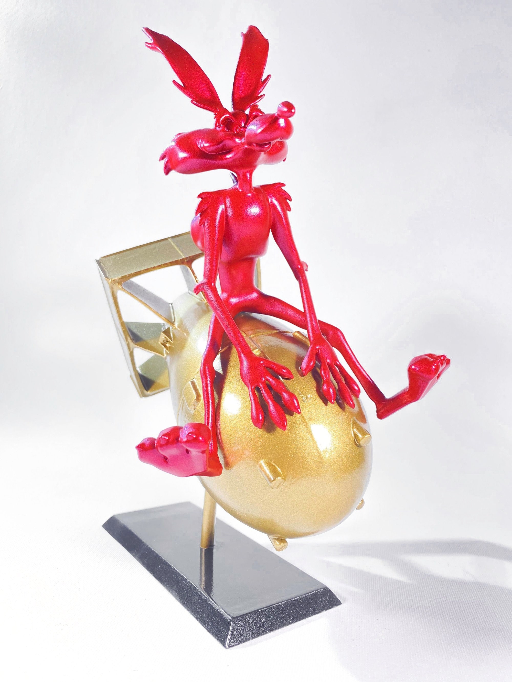 Wile coyote figurine - Etsy 日本