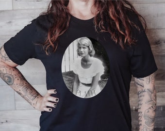 Sylvia Plath T Shirt - Poet Shirt - Literature gift  - Dark Academia gift - Poet gift