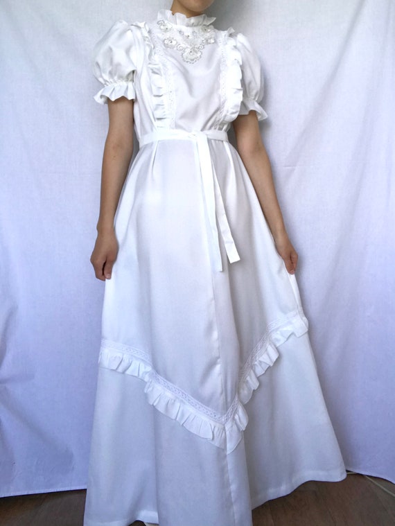 vintage handmade 70s 80s ethnic style white embro… - image 2