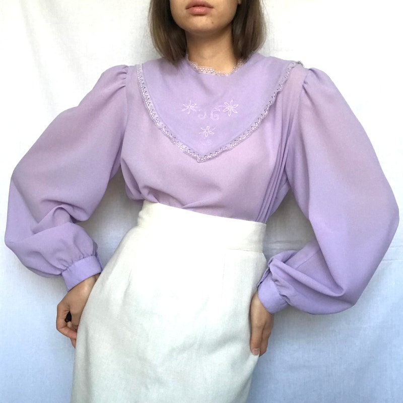 Lavender off the Shoulder blouse m