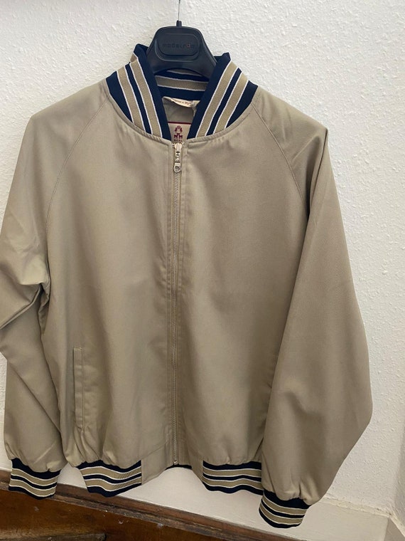 deadstock 80s 90s style beige bomber - image 4