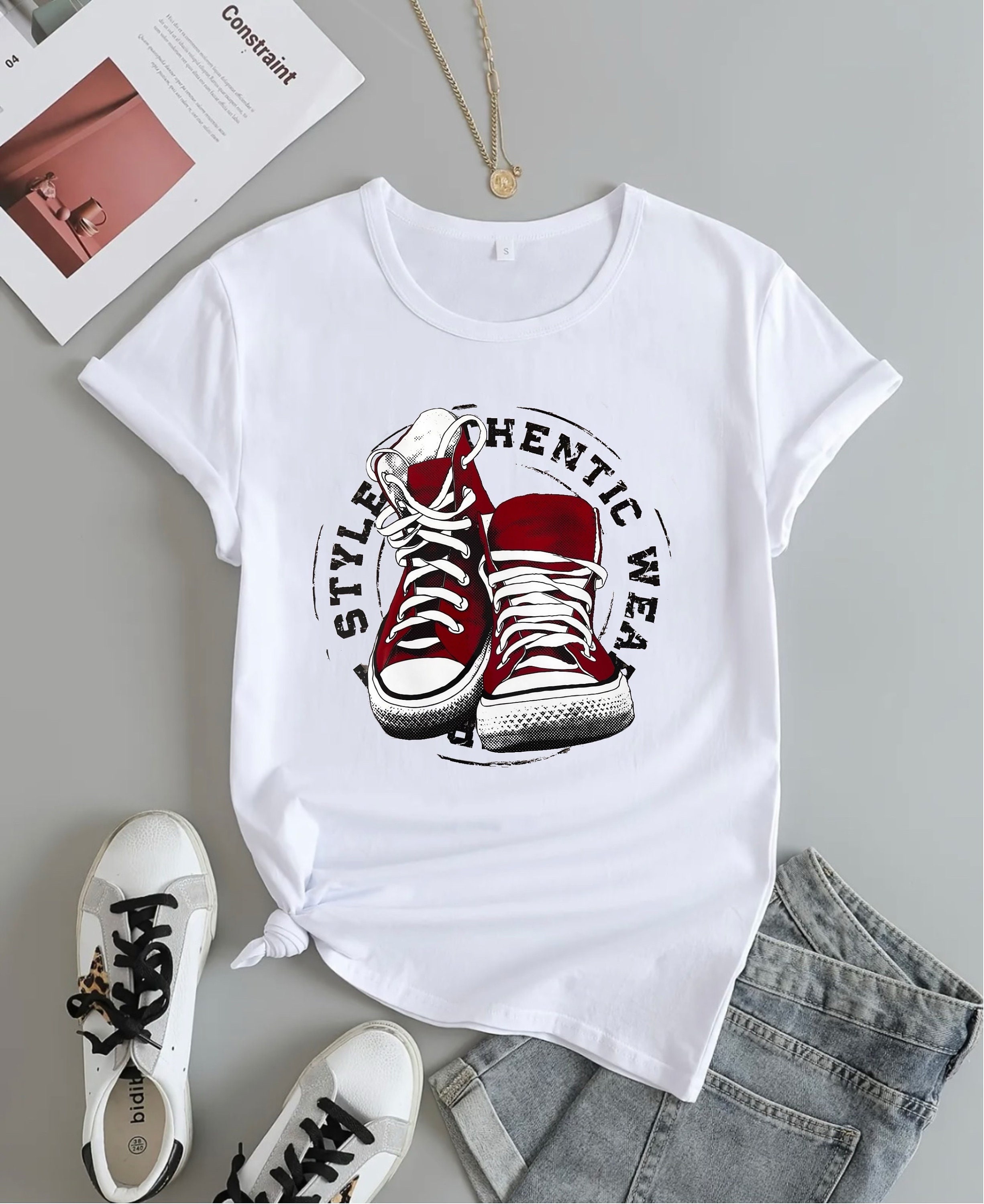 Red converse t shirt deals women's