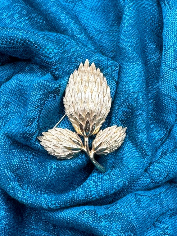 Vintage Three Mint Leaves Gold Tone Brooch Pin Bri