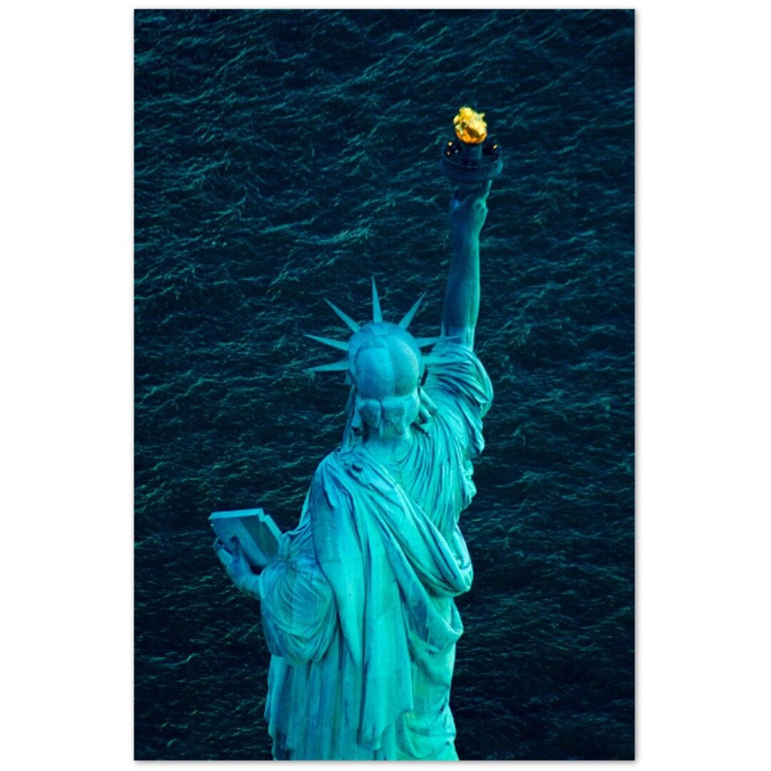 Classic New York City Statue of Liberty Color Poster the Etsy