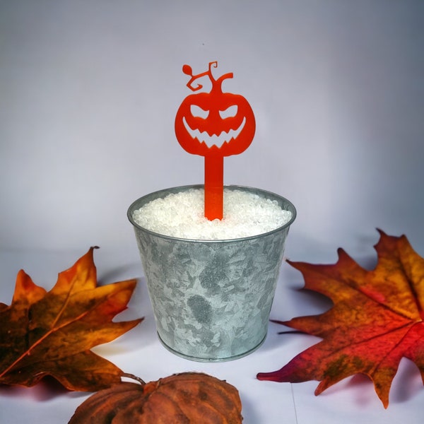 Mischievous Jack O’ Lantern Plant Stake (Orange)