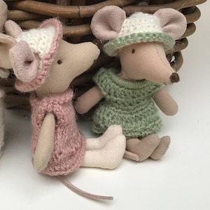 Maileg mouse clothes/little sister image 1