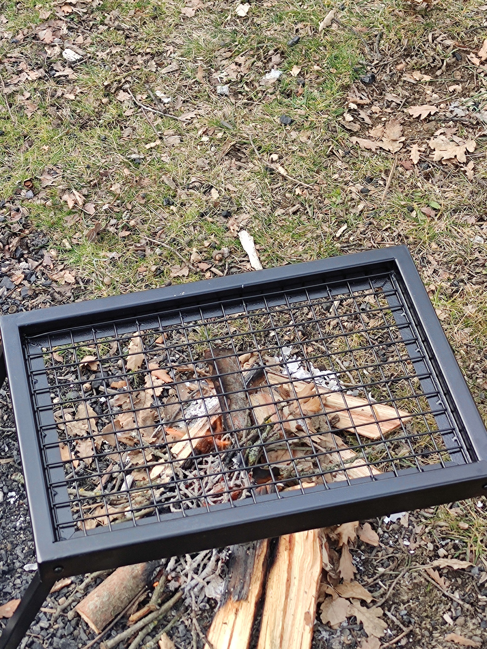 Metal Campfire Cooking Grill, Camping, Folding, Campfire, Fire Pit