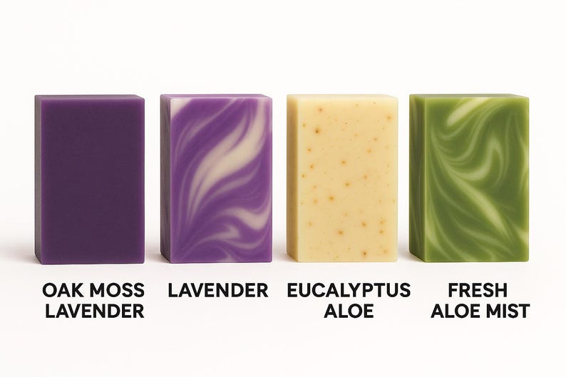 Peut inclure: Quatre savons artisanaux rectangulaires. Les savons sont &eacute;tiquet&eacute;s : Oak Moss Lavender, Lavender, Eucalyptus Aloe et Fresh Aloe Mist. Les couleurs des savons sont violet, lavande tourbillon, beige et vert tourbillon.