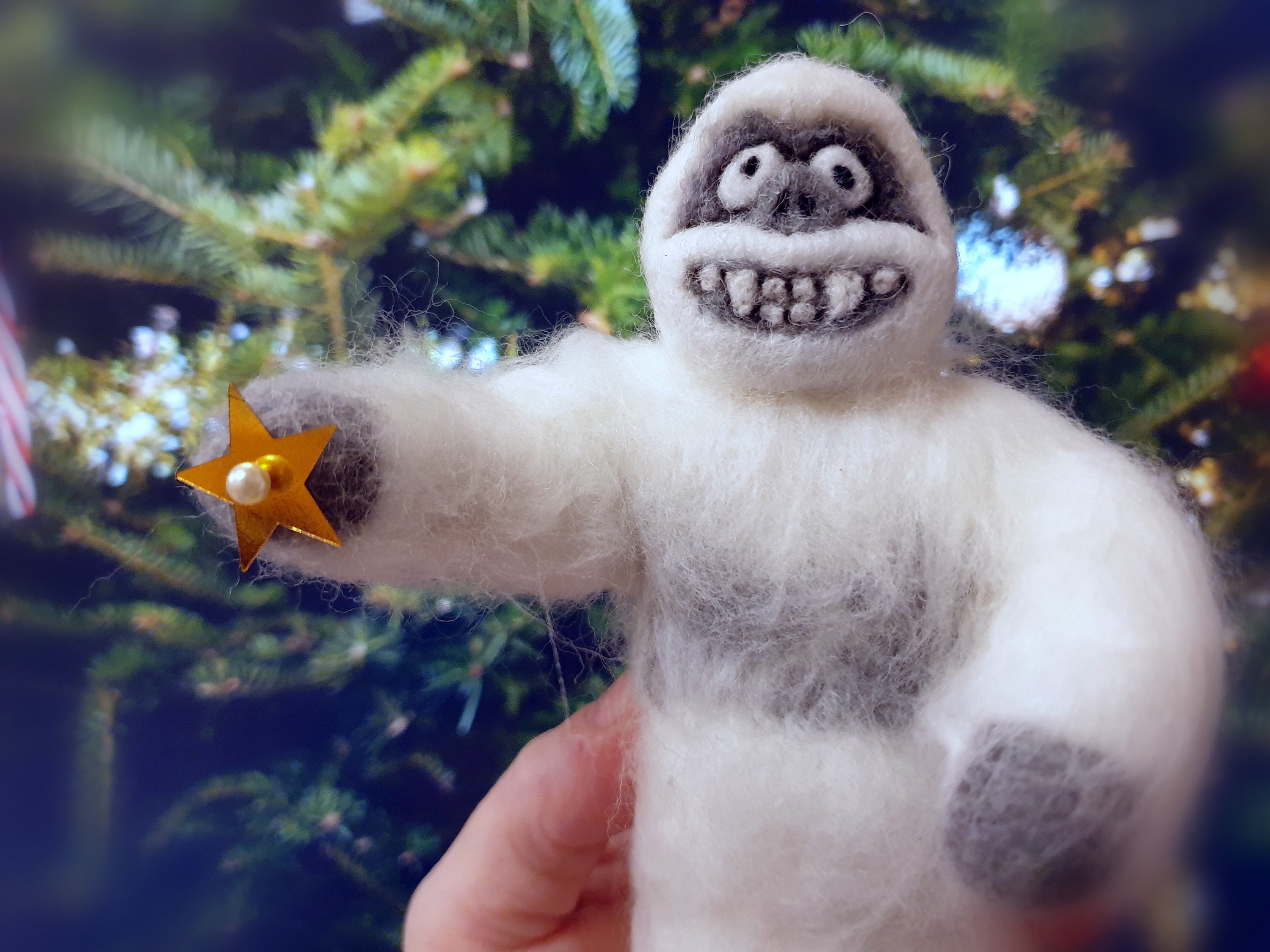 Abominable Snowman Figurine Yeti Ornament Christmas Tree Decoration