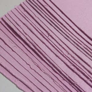 Papel artesanal com bordas deckle 4 x 8 polegadas, rosa, blush suave, perfeito para convites, gravação em relevo, prensagem de letras, caligrafia e muito mais
