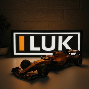 Custom F1 LED Name Sign – Personalized 3-Letter Fan Plaque with Team Colors – Formula 1 Desk Lightbox Gift