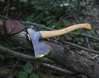 Smidd yxa | Campingyxa | Skogsyxa | Vandringsyxa | Handsmidd | Yxa av 52100 högkolstål