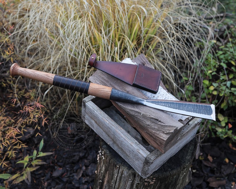 Handforged Curved Chisel for Carpenters, Wood Carving Tool, Carbon ...