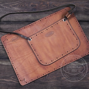 Set Leather breast plate with belt and Leather carpet