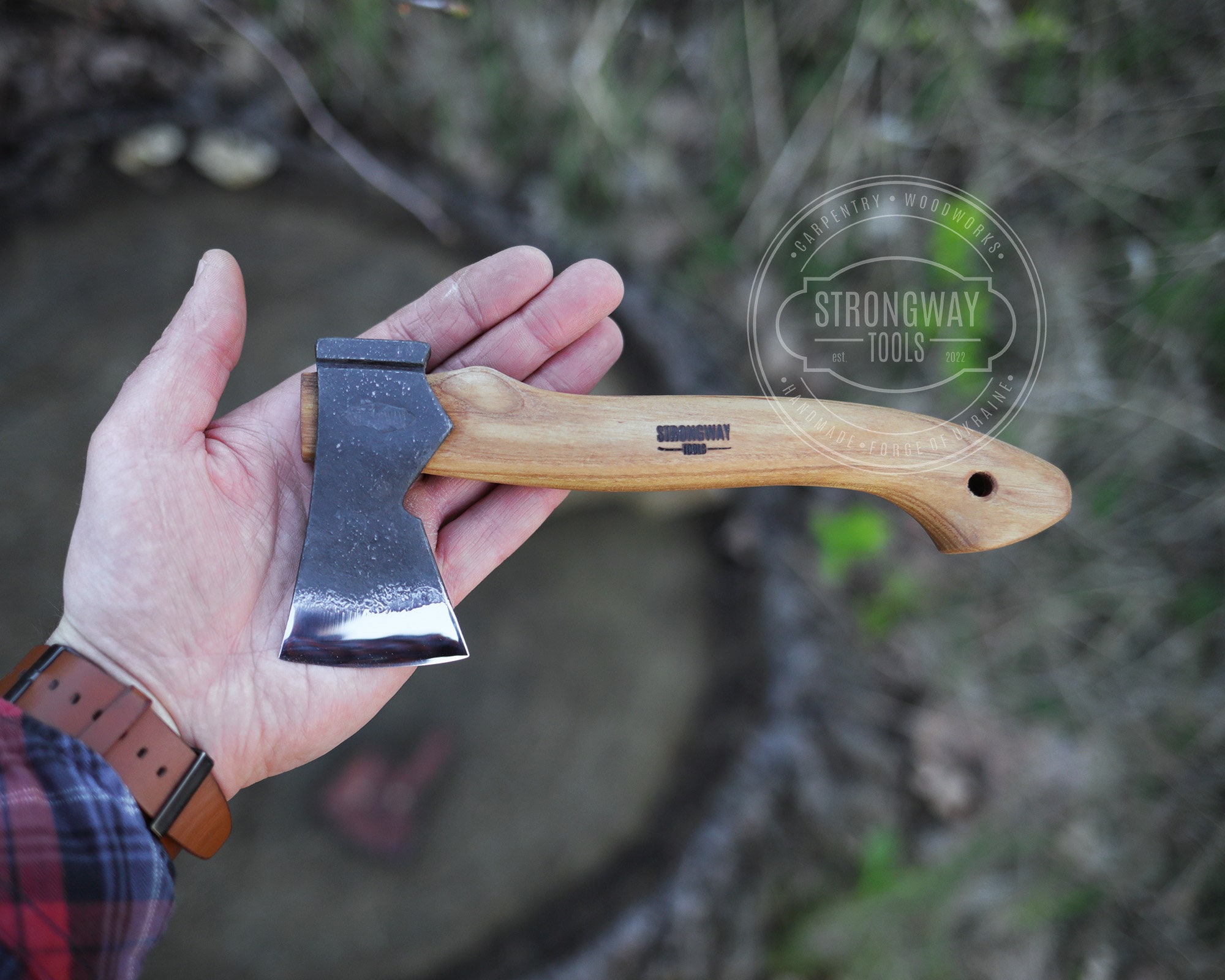 【早い者勝ち】Axxe 178cm メンズ XL相当 セミドライ 5/3ミリ Hand Forged Micro Axe: 52100 Steel Pocket Hatchet With Ashtree